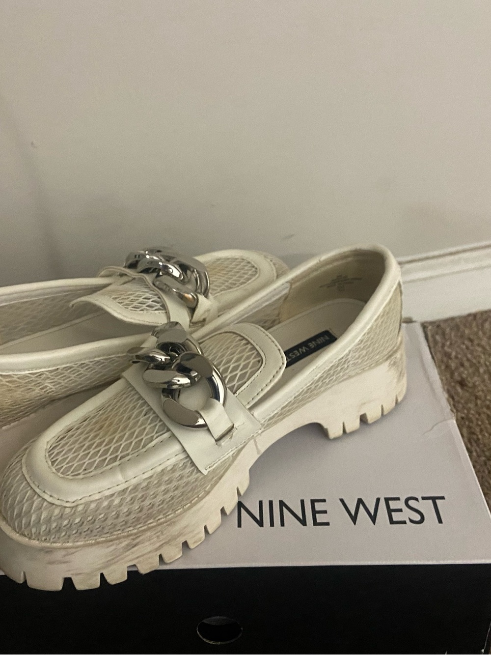 Nine West Cream Chunky Chain-Trim Loafers